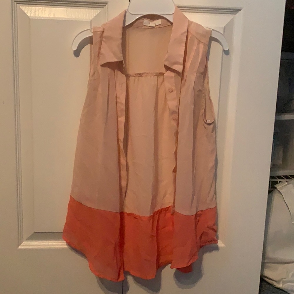 Women’s/juniors medium peach blouse